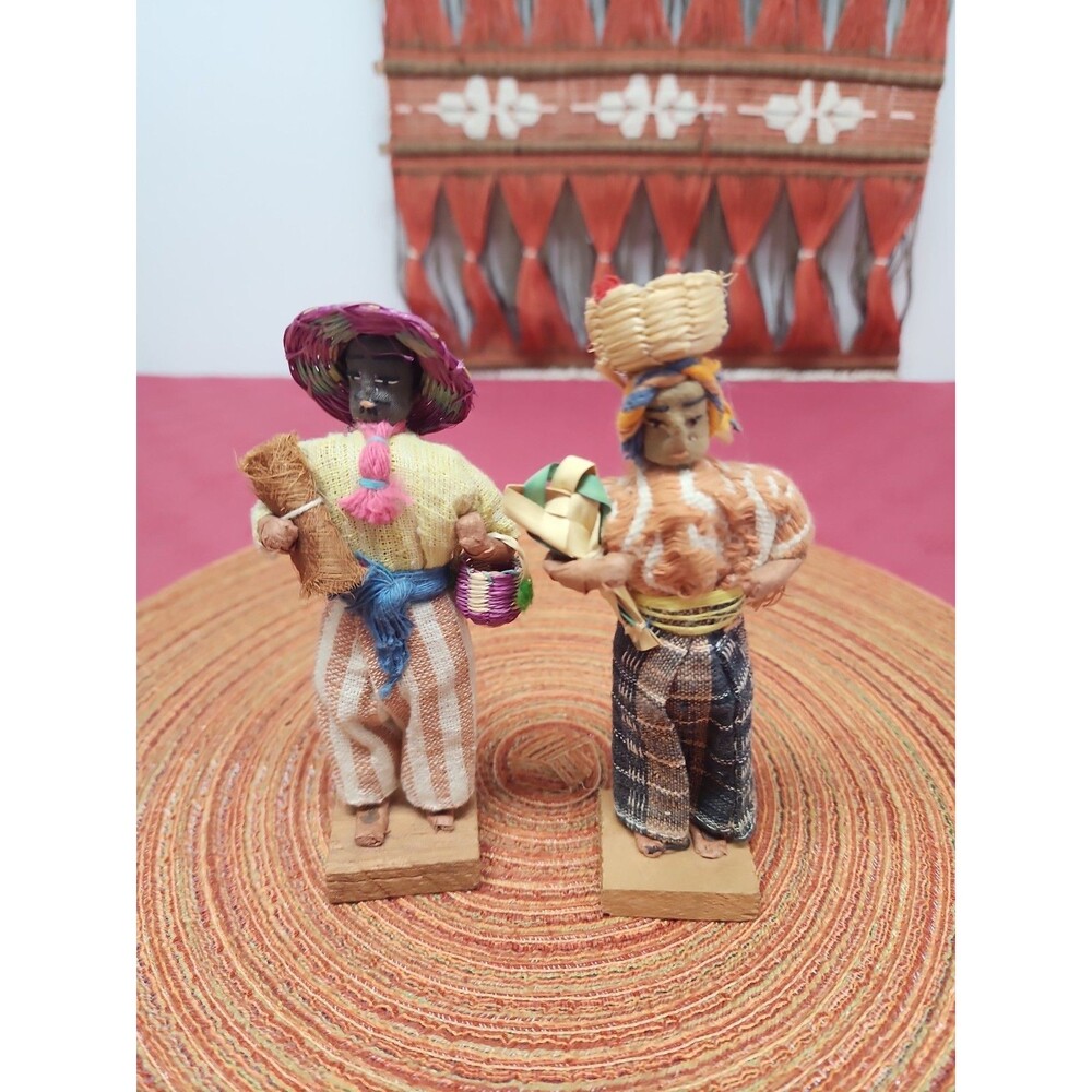 Vintage Handmade Guatemalan Souvenir Dolls Set Of 2 Rustic Folk Art Traditional